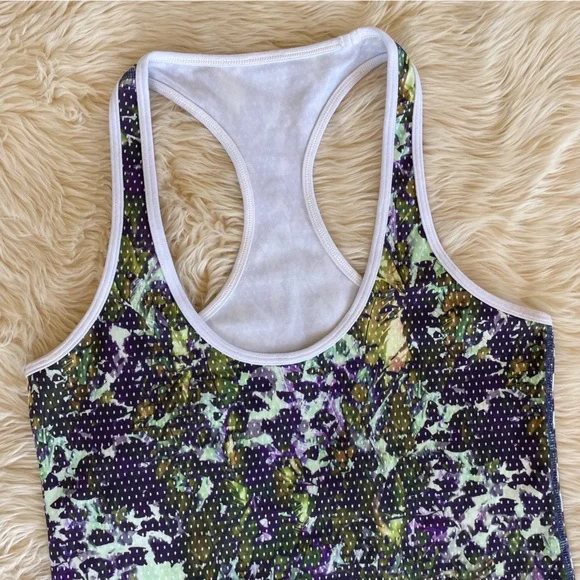 Lululemon Racerback Tank - Picture 4 of 4